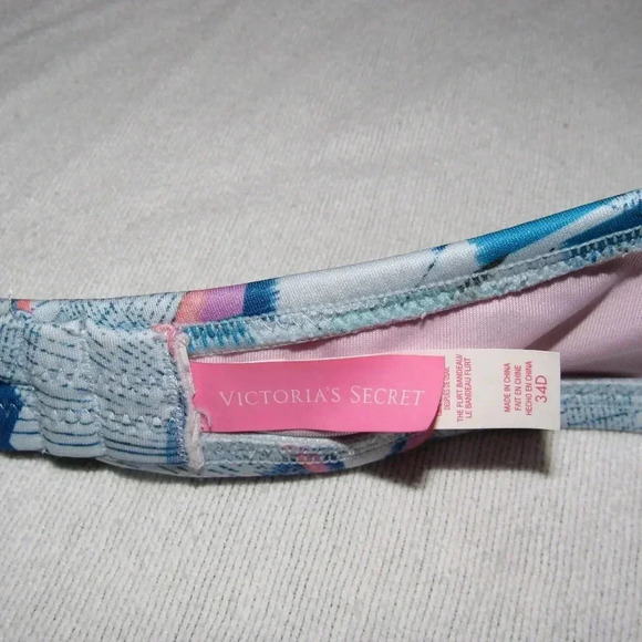 VICTORIA’S SECRET Flirt Halter Swim Top Size 34D - Picture 2 of 5